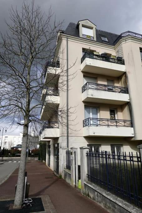 Duplex Art Place, Olympics 2024 Les Clayes-Sous-Bois المظهر الخارجي الصورة